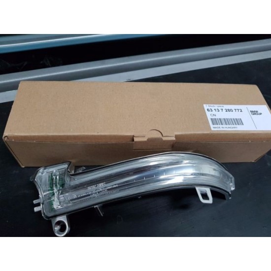 BMW F20 AYNA SİNYALİ 63137280771 - 63137280772