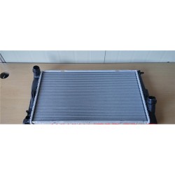 BMW E-81/87/90/91 N 47 OTOMATİK RADYATÖR 17117788903